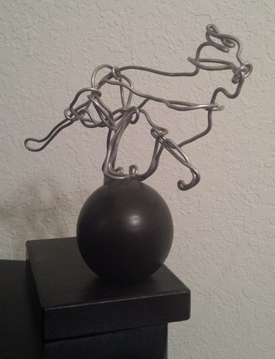 "Feline In Motion" aluminum wire sculpture